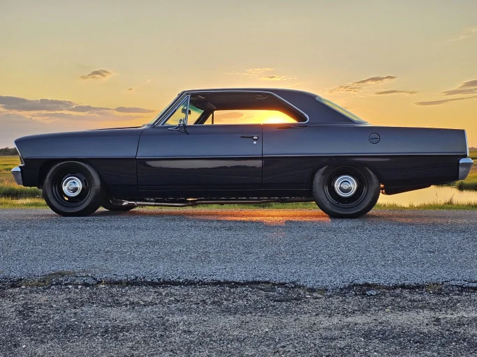 Vehicle image 201